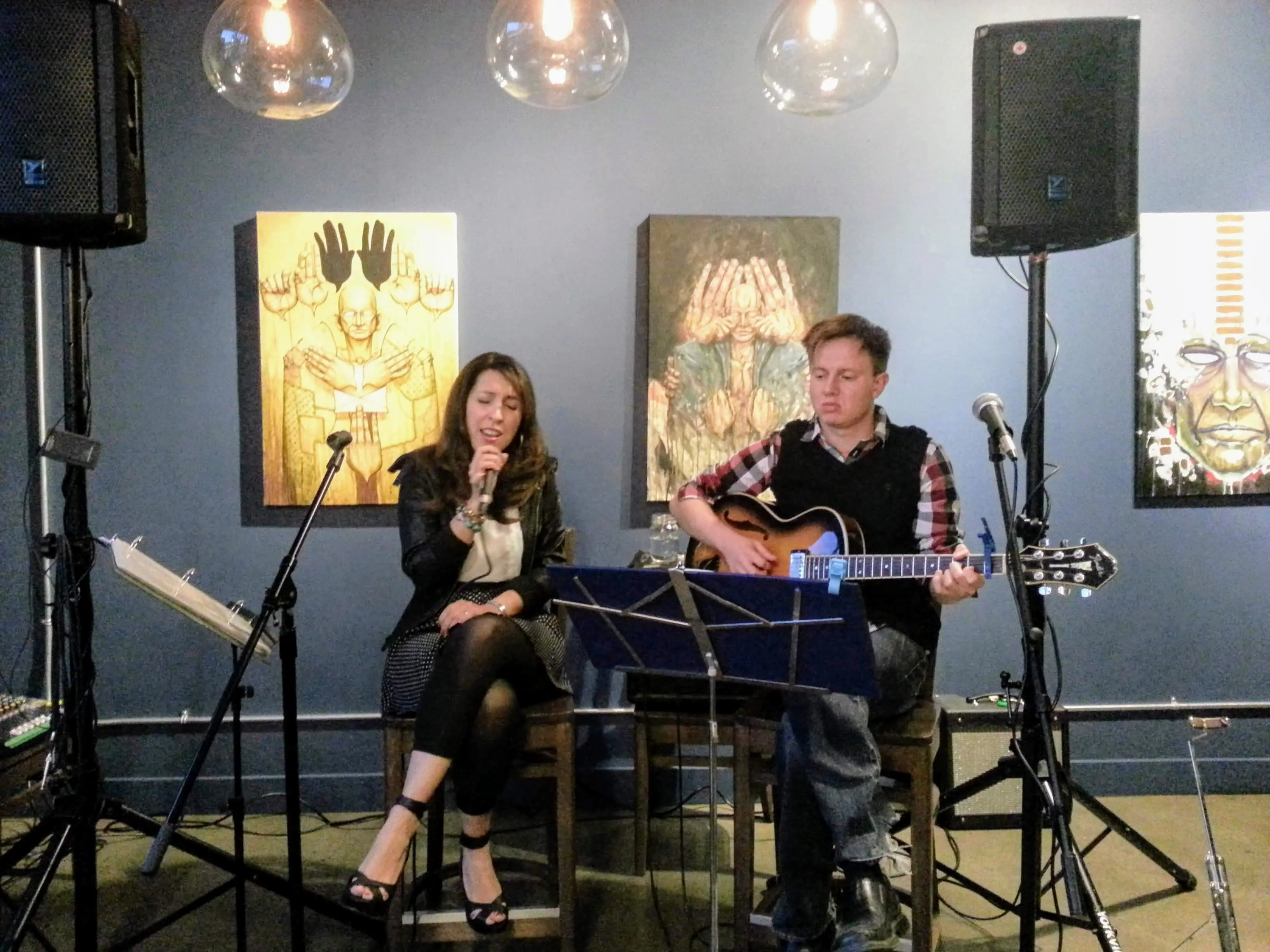 Victoria Genest performing at Live Gravity